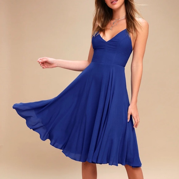 Lulus Dresses & Skirts - Troupes Lace-Up Midi Dress